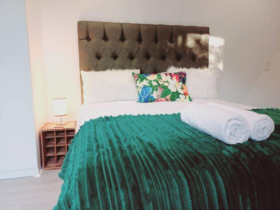Charm Nest - Uncapped Wi-fi & Self Check-in Cidade Do Cabo