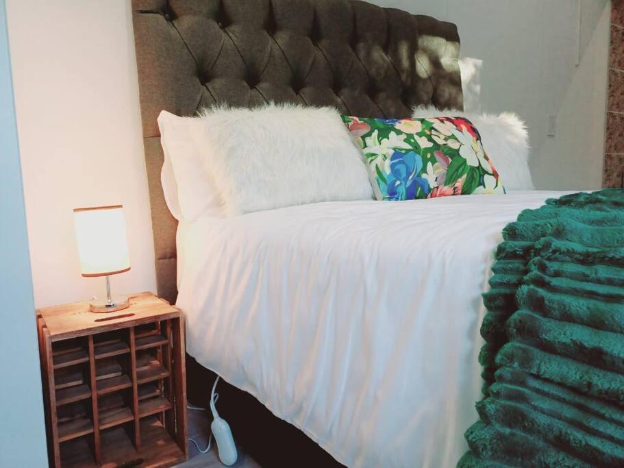 Charm Nest - Uncapped Wi-fi & Self Check-in * Cape Town